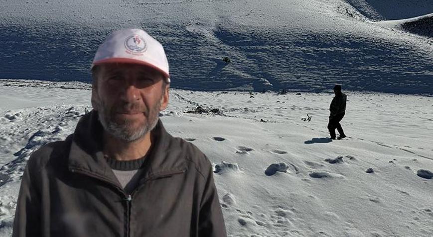 Tipiye yakalanan 415 koyun telef oldu İki çoban donmaktan böyle kurtuldu