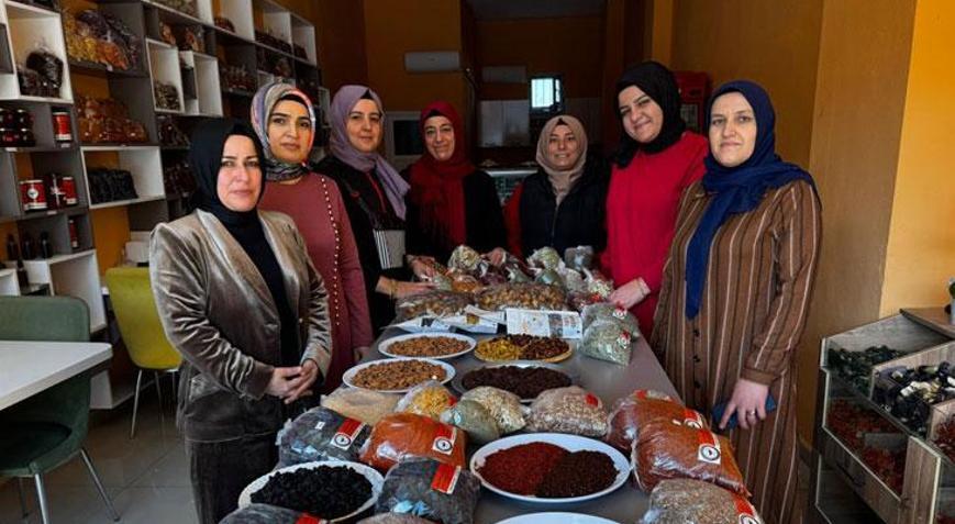 7 kadın girişimci yöresel gıda ürünlerini Türkiyenin dört bir yanına gönderiyor
