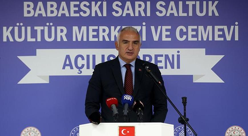 Bakan Ersoy:  Bu düşünceleri dünyanın dört bir yanına ulaştırmamız gerekmekte