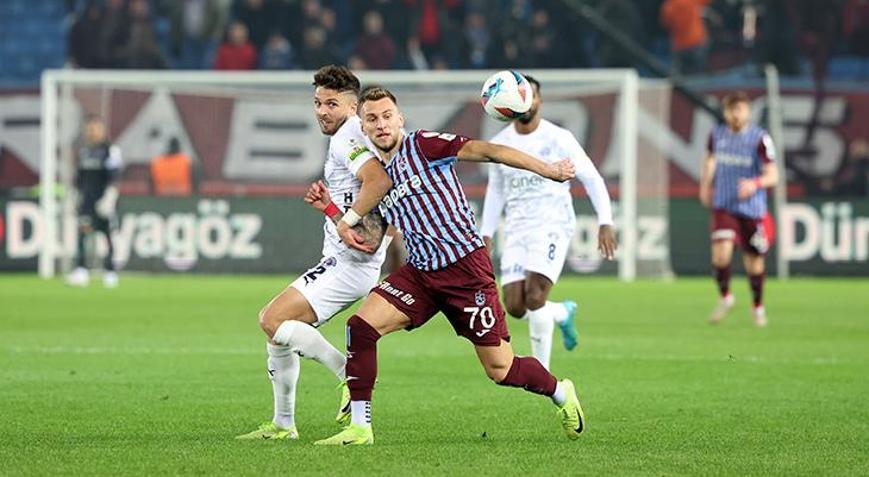 Trabzonspor ile Kasımpaşa puanları paylaştı