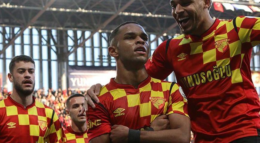 Göztepe taraftarı önünde 3 puanı 3 golle aldı