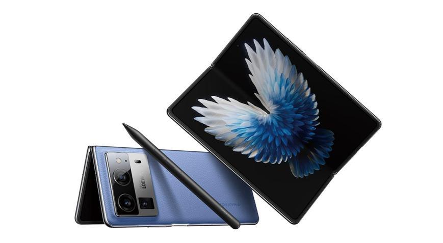 Türkiye’de beyaz yakalıların yeni tercihi: Yeni PHANTOM V Fold2 5G Türkiye’de satışa sunuldu