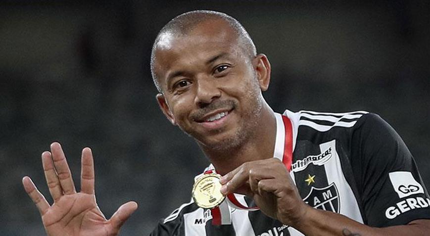 38 yaşındaki Mariano, Atletico Mineirodan ayrıldı