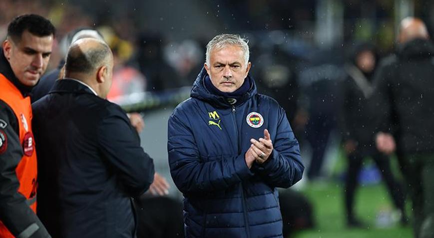 Fenerbahçe açıkladı Jose Mourinho safra kesesi operasyonu geçirdi