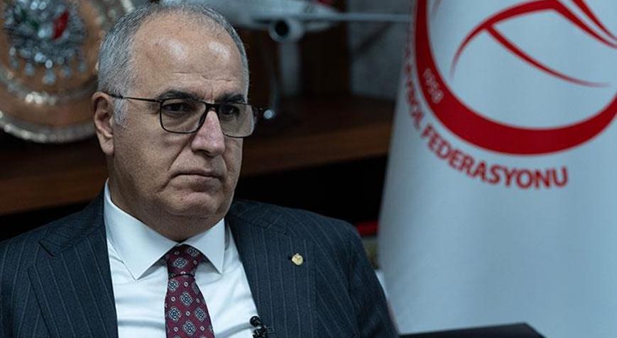 Mehmet Akif Üstündağ: Türk voleybolu demek hep zirvede olmaktır