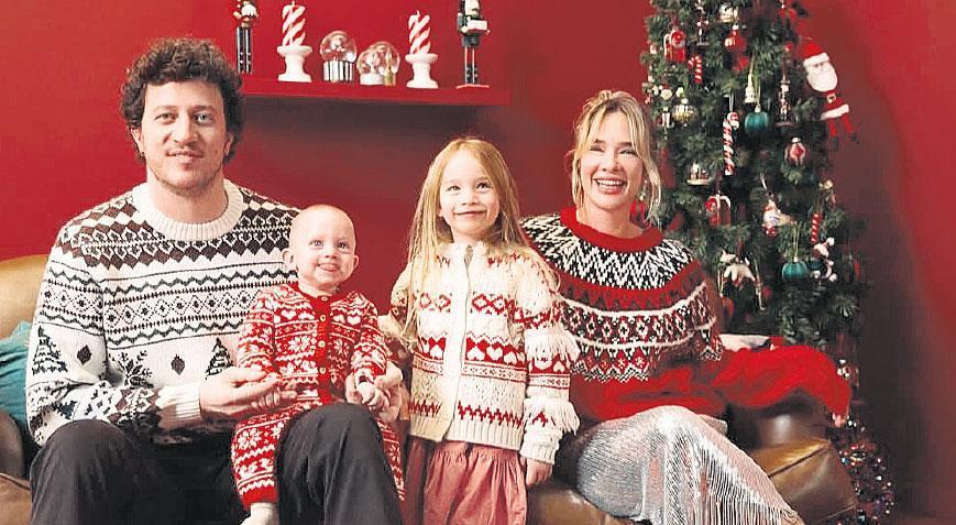 Ailece yeni yıl pozu