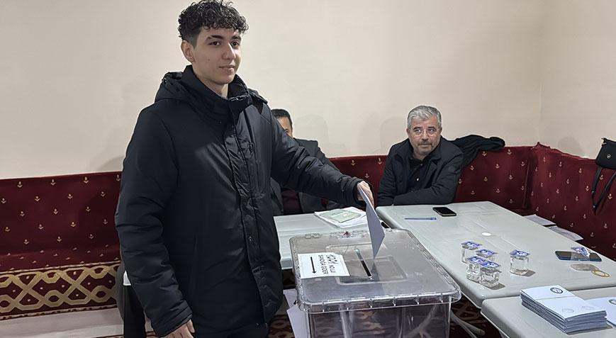 Karabükte vatandaşlar sandık başında