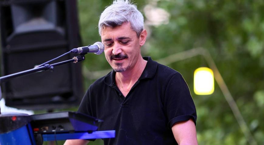 Eşini öldürüp, cesedini gölet kenarına bırakan müzisyen tutuklandı