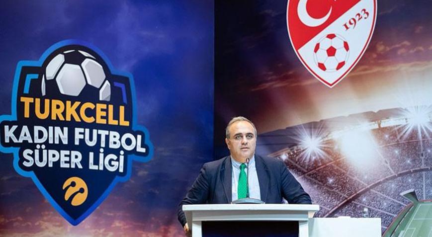 Ural Aküzüm iddialı: Kadın futbolunun yükselişi artık durdurulamaz