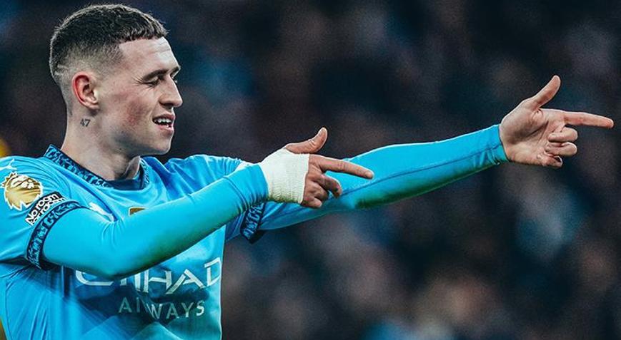 Manchester City, West Ham Unitedı ezdi