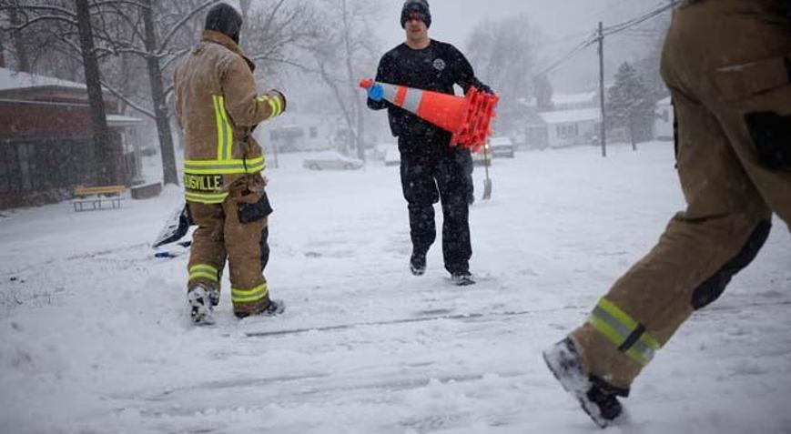 ABDde kutup girdabı: Şiddetli kar yağışı nedeniyle 7 eyalette olağananüstü hal ilan edildi