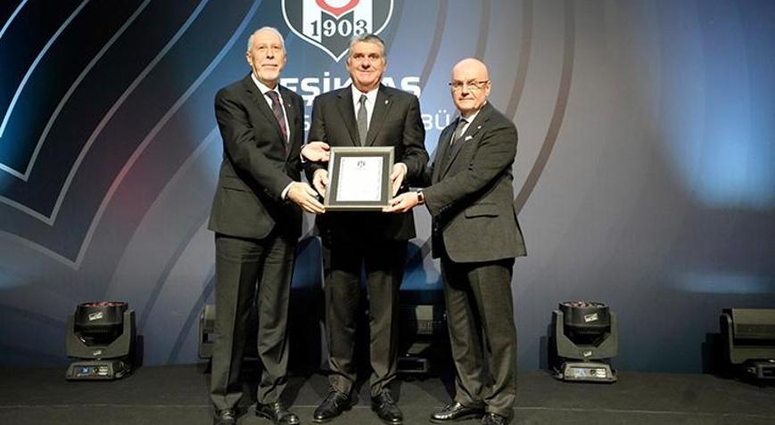 Beşiktaşta teknik problem Alternatif isimler ve Serdar Topraktepe ihtimali