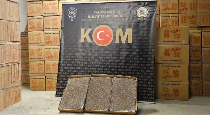 Yalovada durdurulan kamyonda 3 milyon 360 bin makaron ele geçirildi