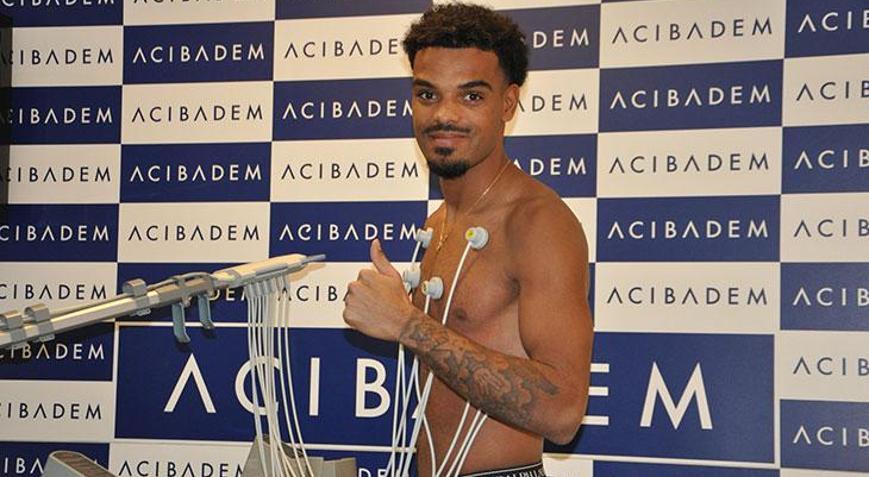 Christopher Operi sağlık kontrolünden geçti