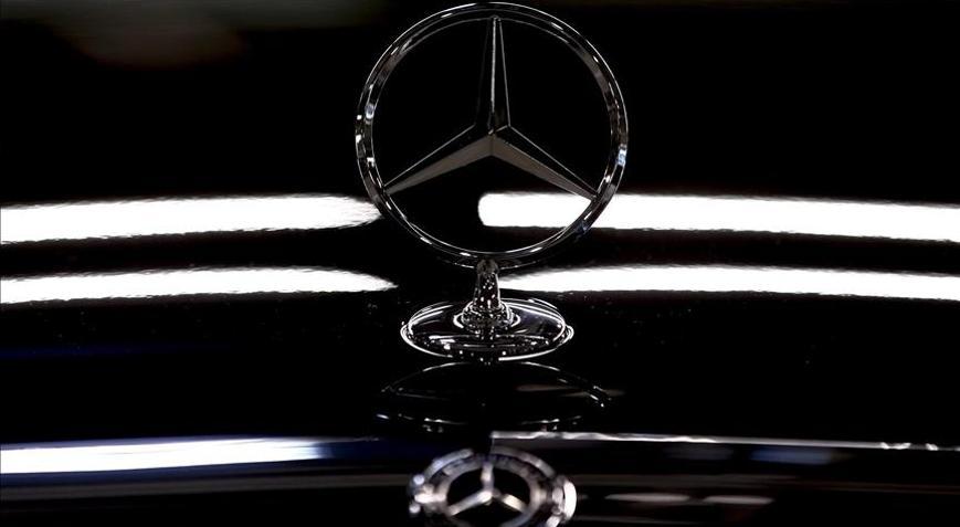 Mercedes-Benzin satışları düştü
