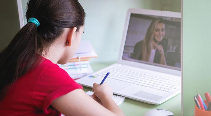 Öğrencilere 40 bin saat dijital eğitim desteği