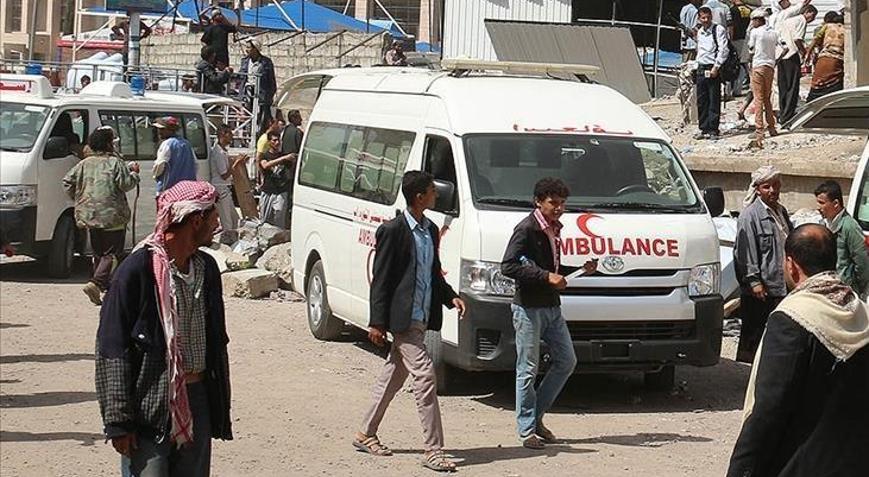 Yemende akaryakıt istasyonunda patlama: En az 15 ölü