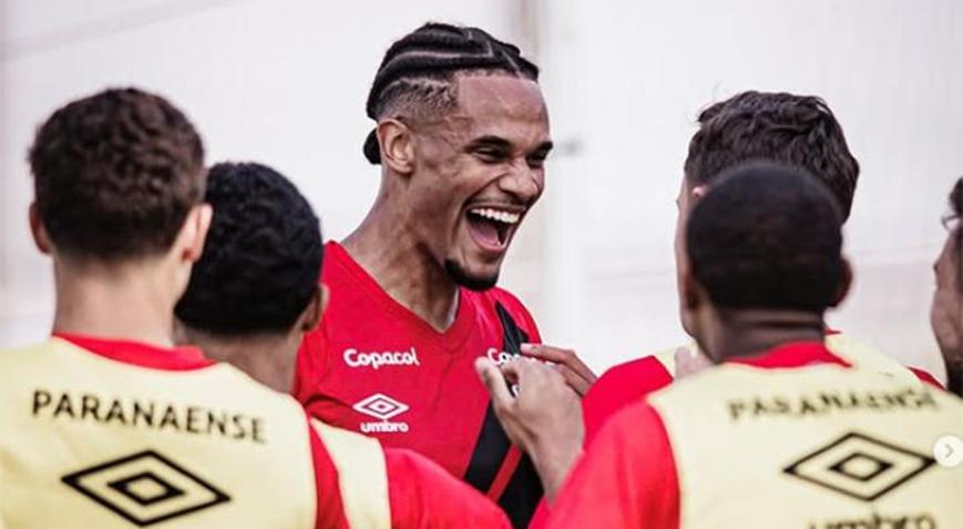 Göztepede Emerson Correira sesleri Romulonun eski takım arkadaşı