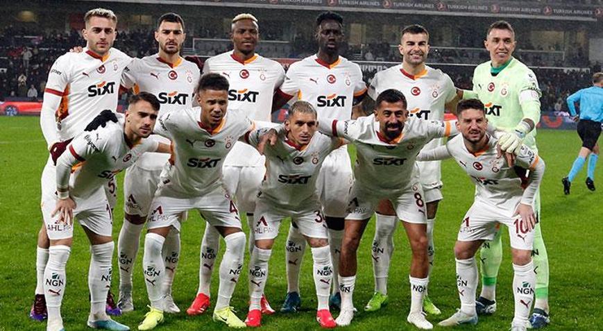 Galatasarayın kamp kadrosu açıklandı Üç eksik