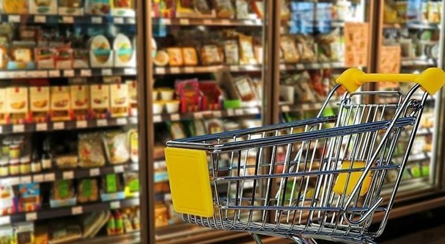 İngilterede perakende satışlar azaldı