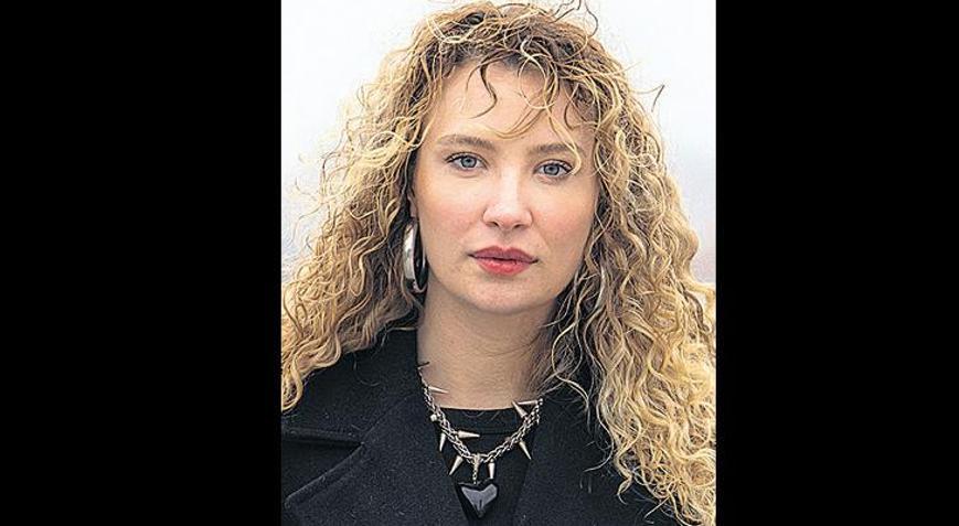 Şarkısını peçeteye yazdı