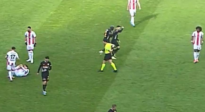 Kayserisporda Bahoken takım arkadaşı Cardosoyu tokatladı