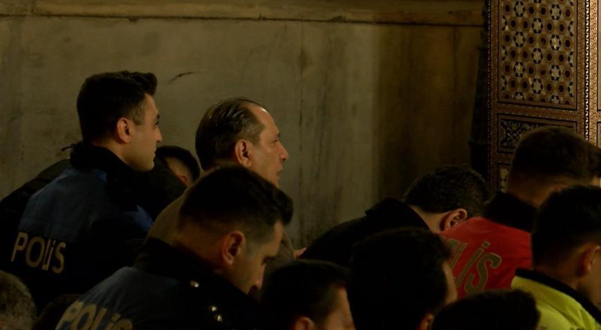 İstanbul - İstanbul Emniyet Müdürü Yıldız, Miraç Kandili dolayısıyla lokma ve lokum ikram etti