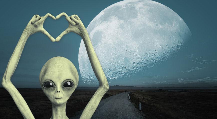 Uzaylı mıyız Akıllara Baba Vanganın kehaneti geldi