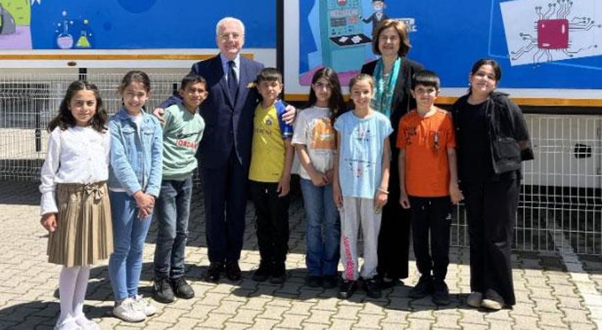 Pınar ve TEGV İş Birliği, “Tasarım Mucitleri Ateşböceği” projesiyle 1.500 çocuğa ulaştı