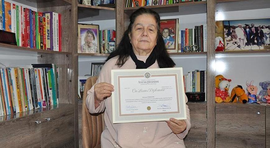 10 yılda 3 üniversite bitirdi: İlgi duyduğum bölümleri okumak istedim