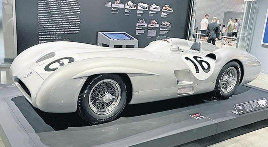 Fangio’nun F1 aracı 53 milyon dolara satıldı