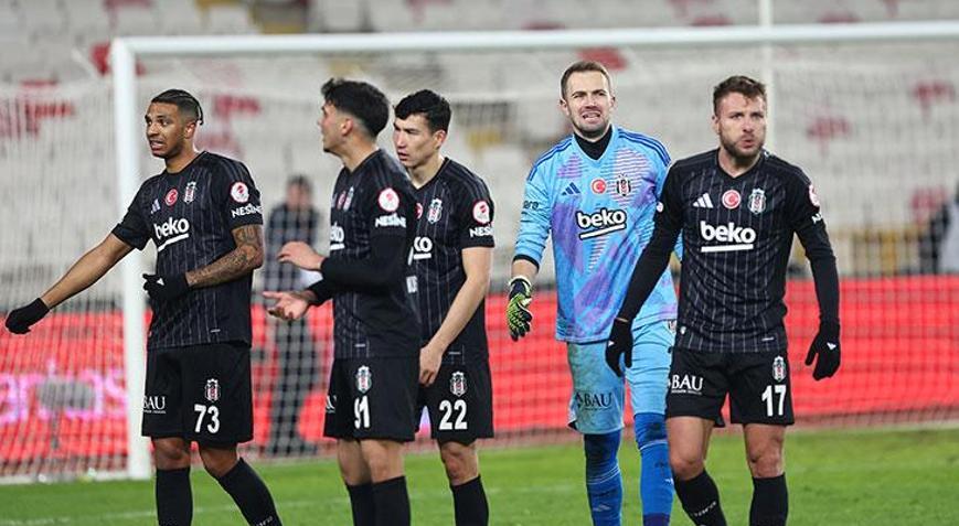 Beşiktaş Cher Ndourun sözleşmesini feshetti