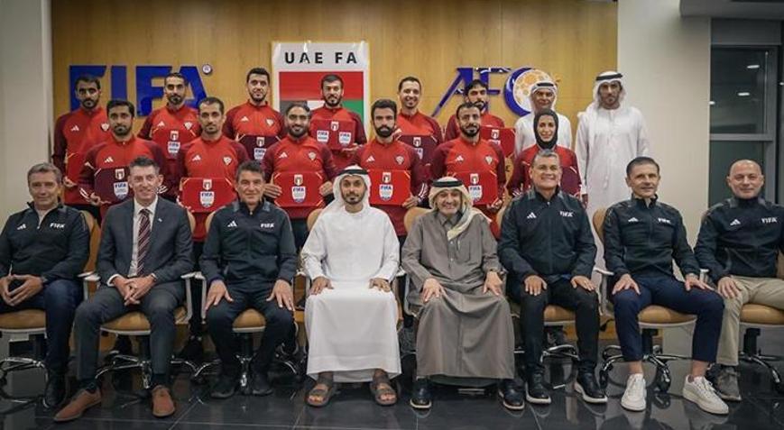 Cüneyt Çakır FIFAnın hakem seminerine eğitimci unvanıyla katıldı