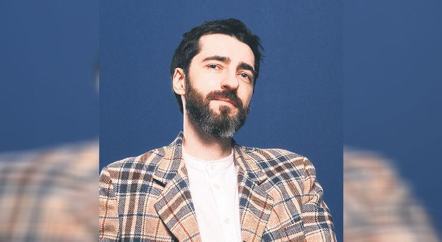 Aşıklar için çalacak