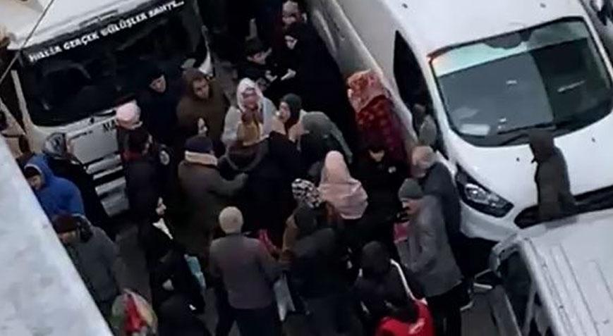 Pazarda suçüstü yakalandı Ortalık karıştı