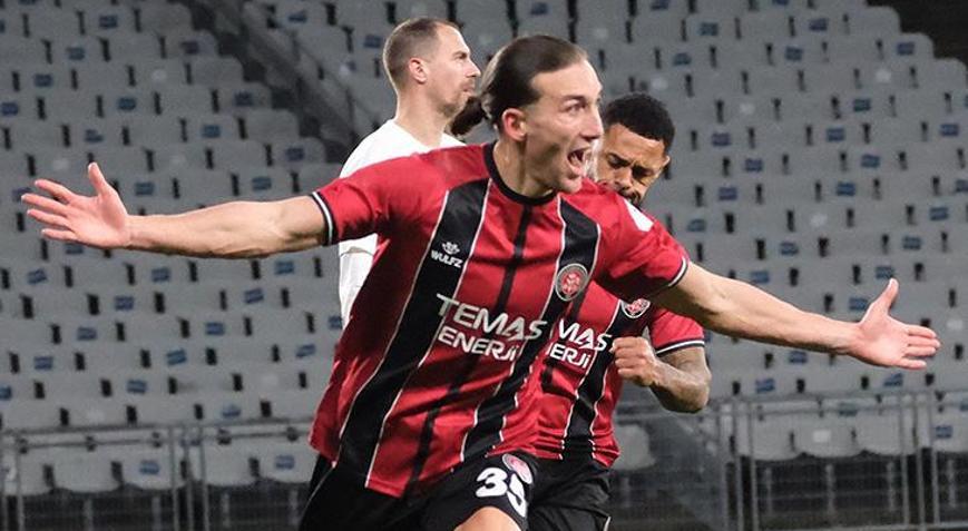 Fatih Karagümrük, Ümraniyesporu 85te yıktı