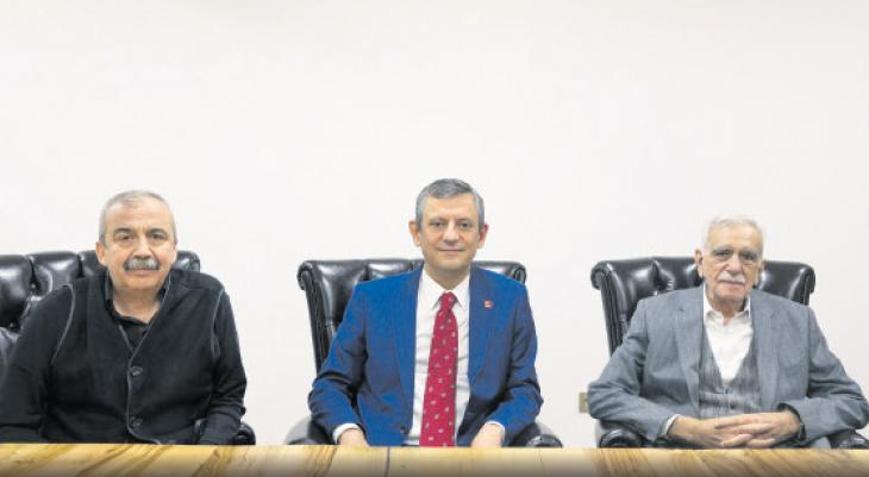 CHP’DE ön seçim 23 Mart’ta yapılacak: ‘Kaos arayan avucunu yalar’