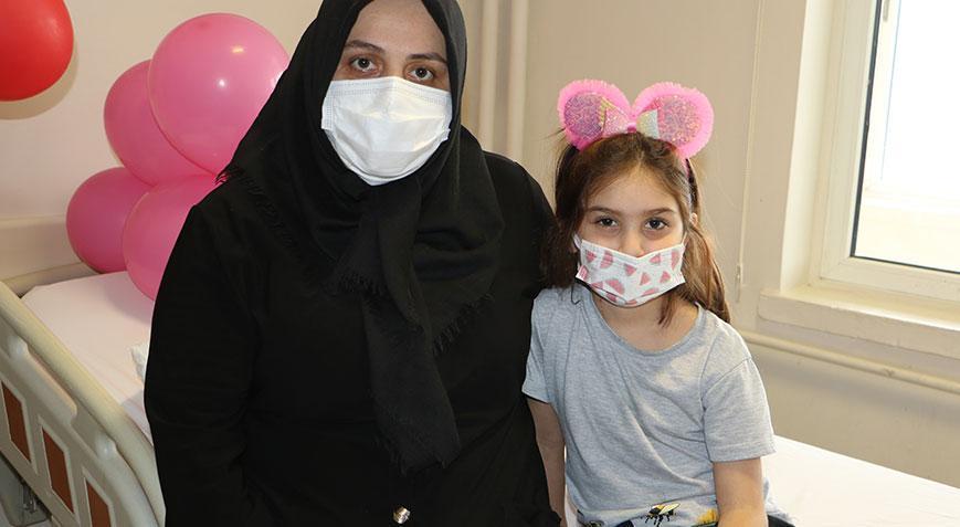 Kızına ikinci kez can verdi