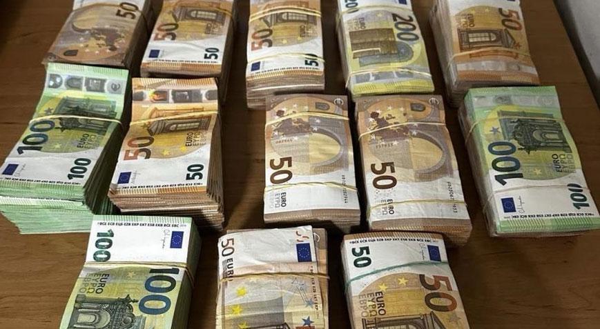 Gümrük kontrolüne takıldı 245 bin Euro komşuya kaldı