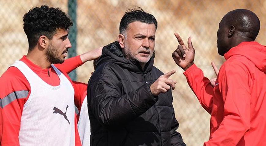 Hatayspordan tedavisi devam eden futbolcularla ilgili açıklama