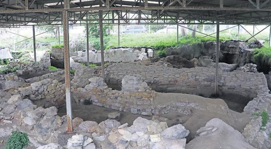 Santorini’deki patlamanın izleri Çeşme’de