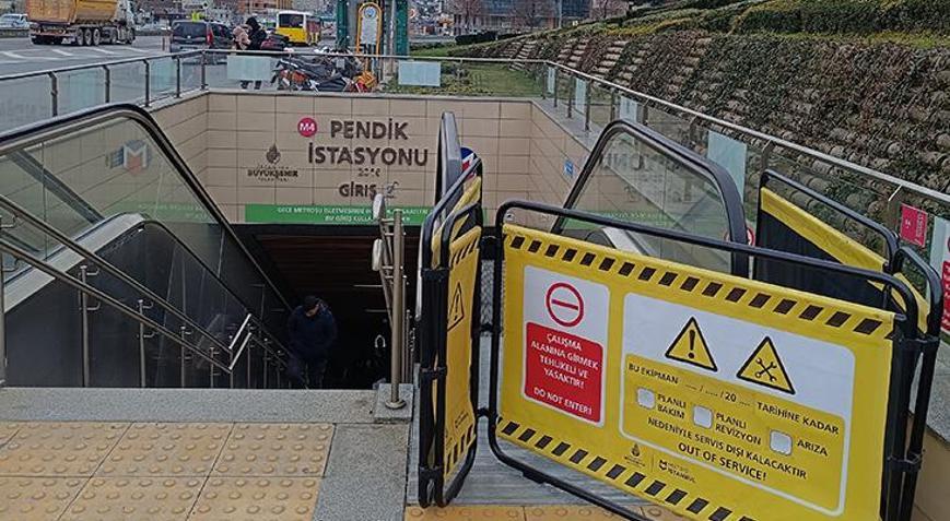 İstanbulda metro istasyonunda yürüyen merdiven faciası Parmakları koptu