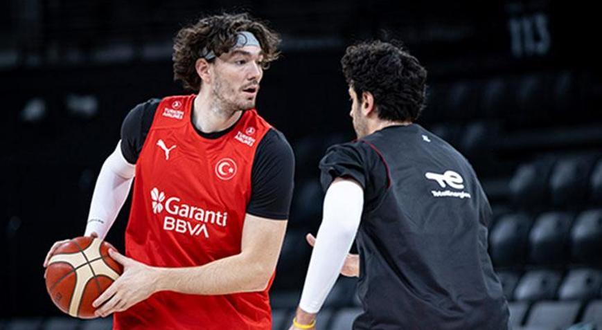 A Milli Erkek Basketbol Takımı, İtalya maçı hazırlıklarını tamamladı!