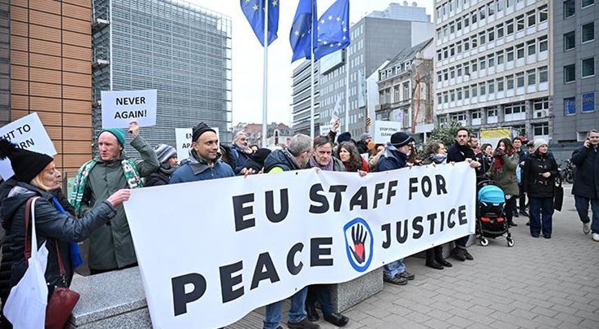 AB çalışanları, AB-İsrail Ortaklık Konseyi Toplantısını protesto etti