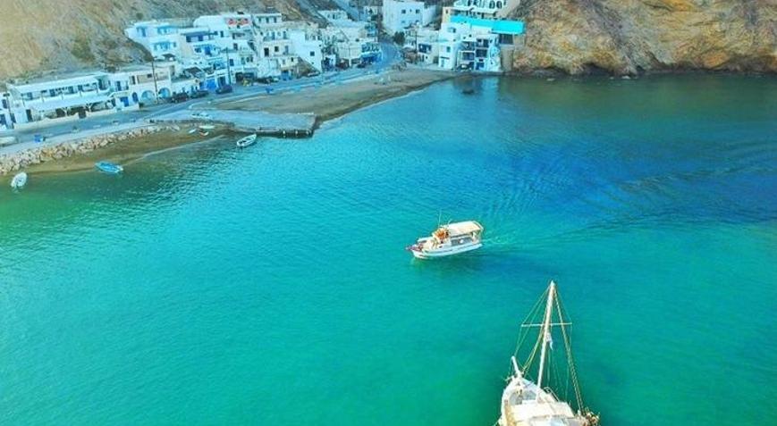 Egedeki depremler nedeniyle 4 Yunan adasında eğitime bir hafta daha ara