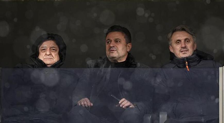 Yılmaz Vural, Orhan Ak ve Bülent Uygun tribünde buluştu