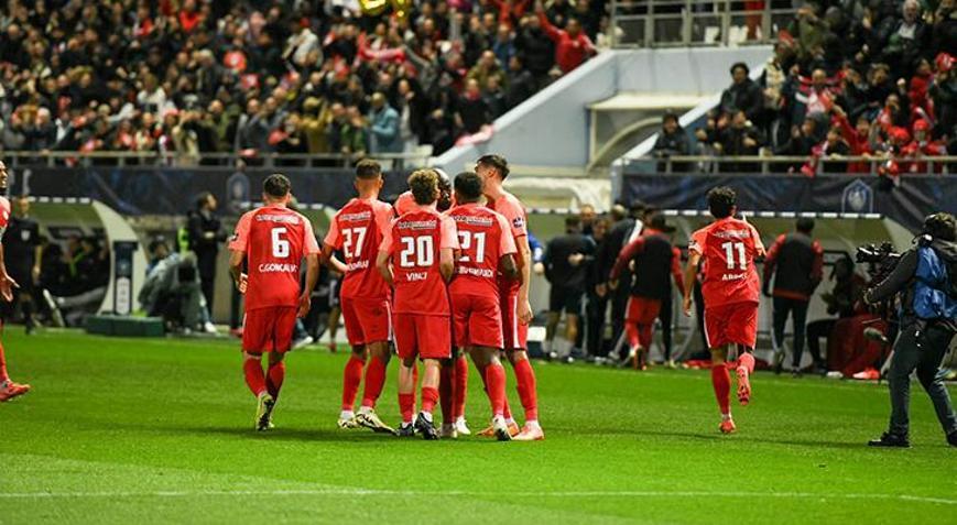 Cannes, Fransa Kupasında yarı finale yükseldi