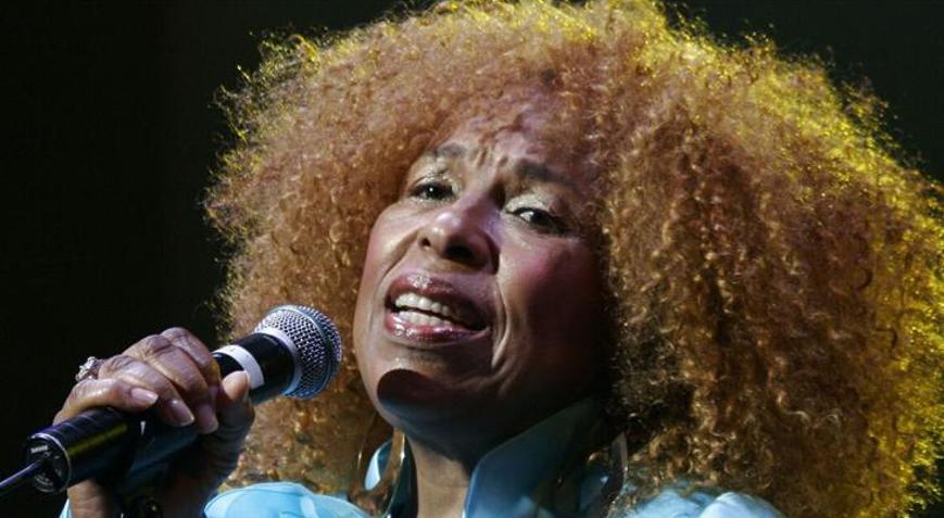 Grammy ödüllü dünyaca ünlü yıldız hayatını kaybetti