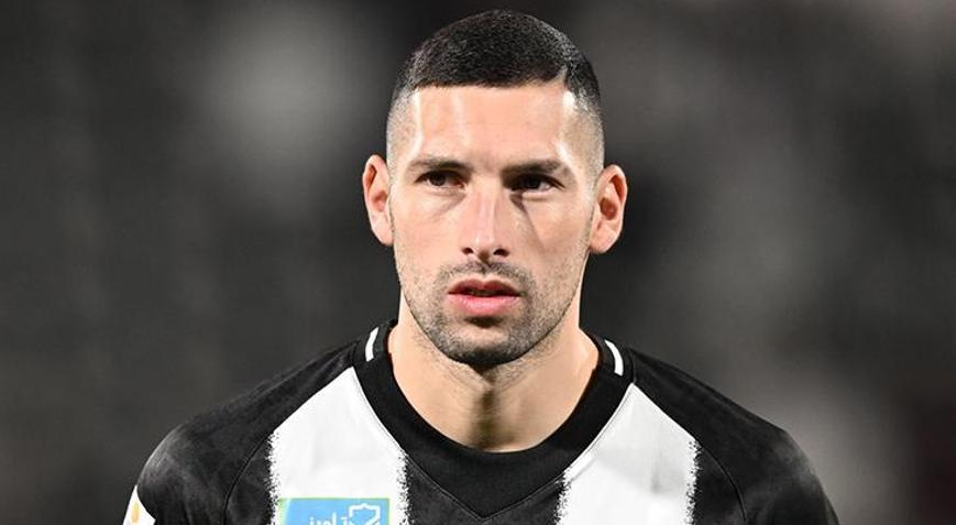Al Shabab, Damacı 2 golle geçti