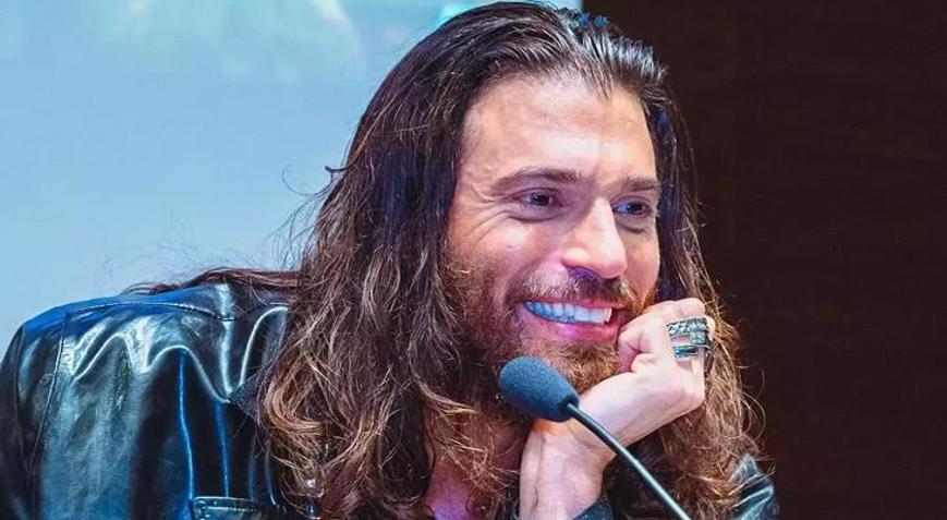 11 milyonluk hesabını kapatmıştı Can Yaman Instagrama geri döndü